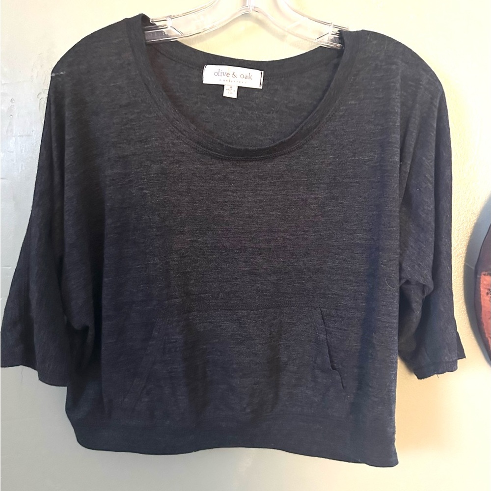Olive& Oak cropped top